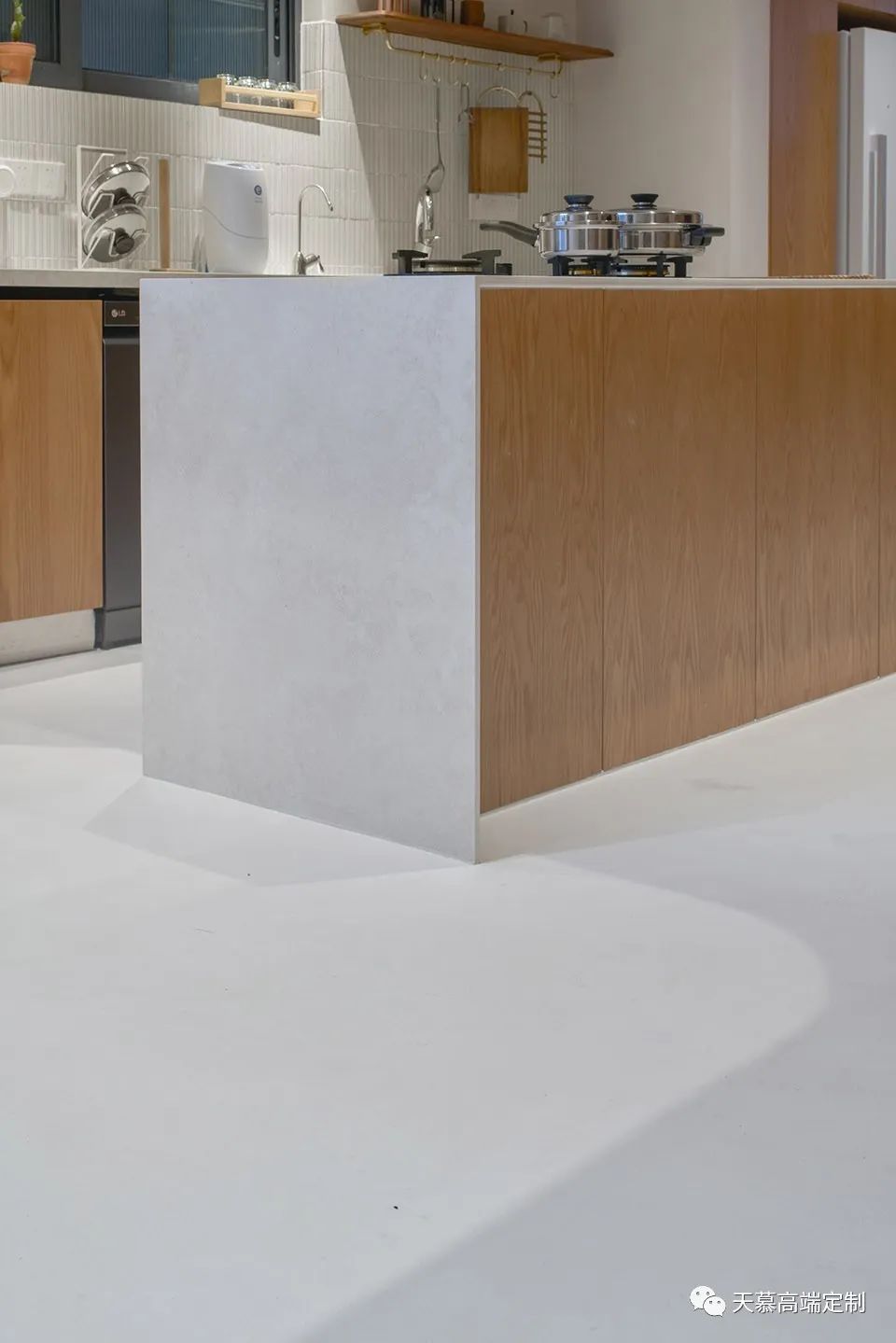 190㎡极简设计，五口之家舒适生活的安乐窝