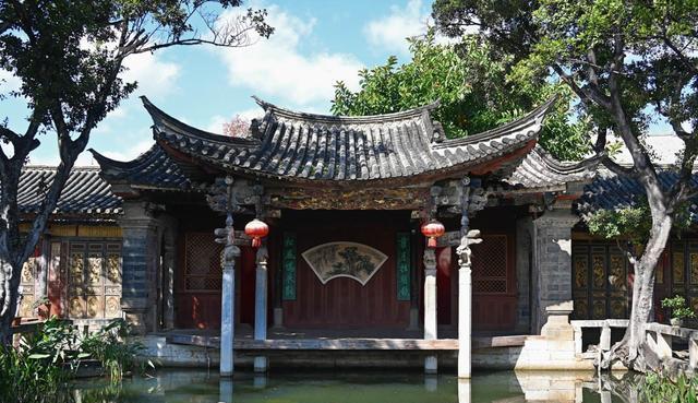 云南|云南不起眼的小城，游客不多却坐拥10处国宝古迹，藏云南第一大文庙