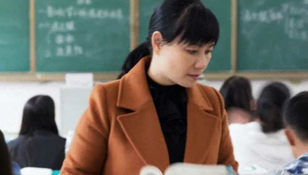 学霸|父母的职业对子女有影响？这类职业的家长，更容易培养出“学霸”