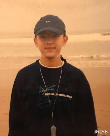 邓伦|邓伦为何热衷于当伴郎？“石家庄十一子”兄弟团的传说真不少