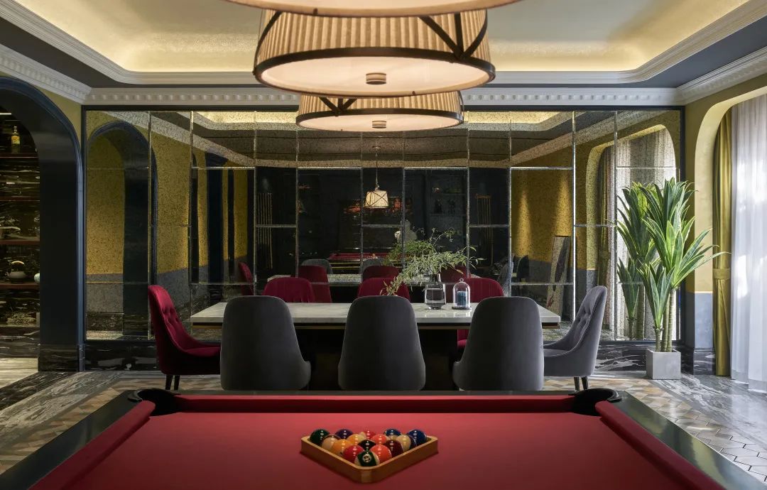 800㎡意式风，为艺术世家打造的华丽优雅又不张扬的古堡