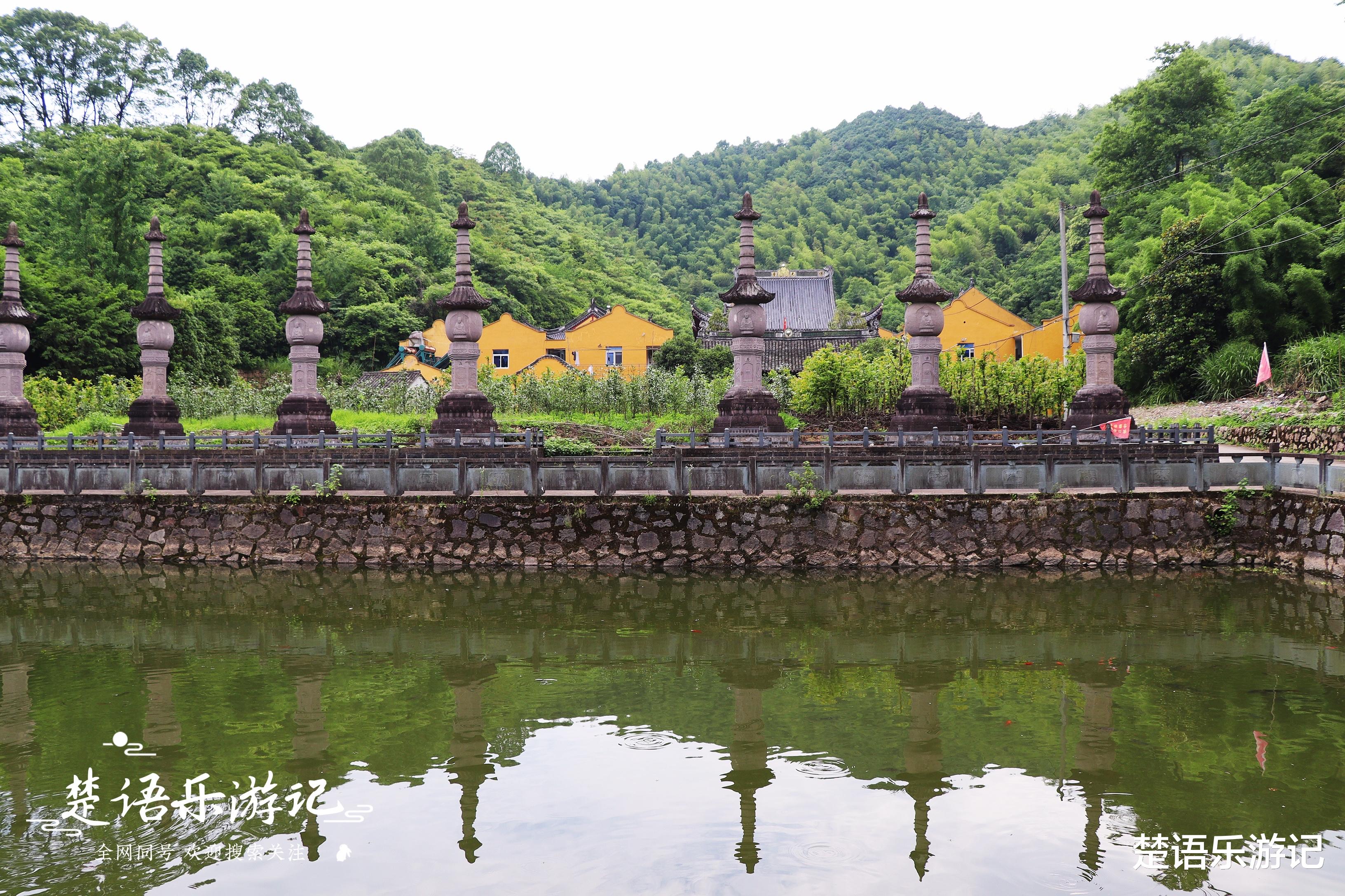 湖北|宁波剡溪畔的古村落，竟然藏着一处童话般的风景，古树充满传奇