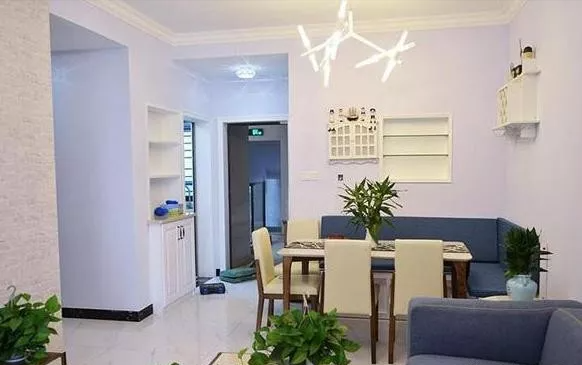 邻居简直疯了，刚装修完搬20盆绿萝就敢入住，完全不怕甲醛！