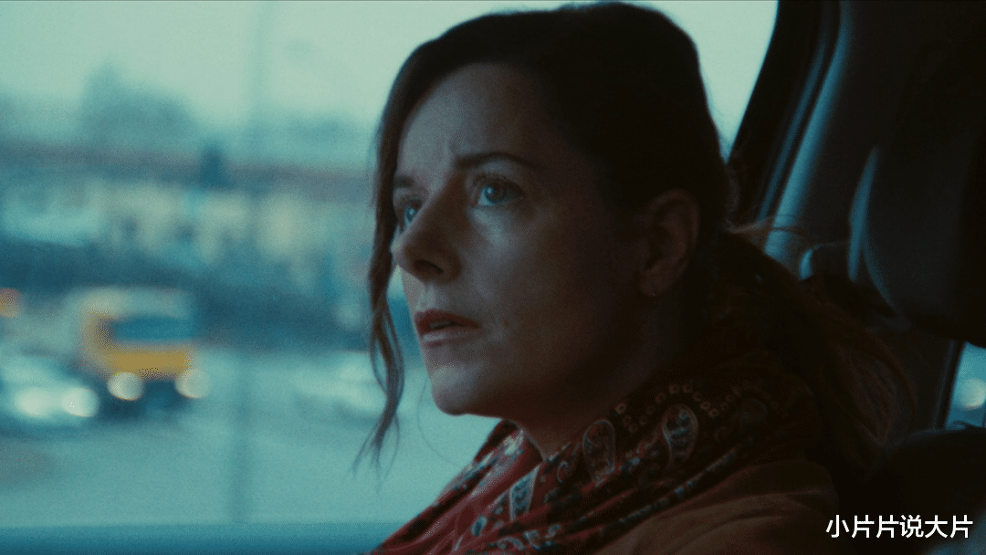 张楠|《全职》：拍出了单身妈妈在职场和孩子之间奔波的崩溃日常