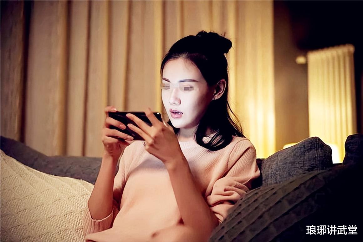 2019年甘肃一桩女上司潜规则男下属诱发的荒唐血案