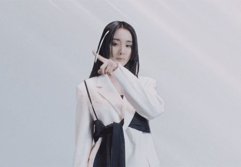 杨幂|过时的“公主切”又被杨幂带火了！确实惊艳，半个娱乐圈都在跟风