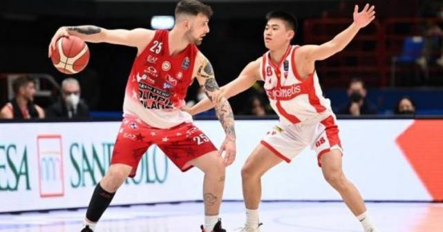 篮球|13岁拿MVP，16岁亮相意甲！中国男篮真正的希望，他上限有多高？