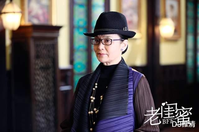 潘虹|《老闺蜜》主演潘虹：面对八旬老母的催婚，她为何泣不成声？