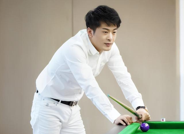 辛巴公司向四川捐款500万,又遭网友质疑:作秀!散打哥留言支持