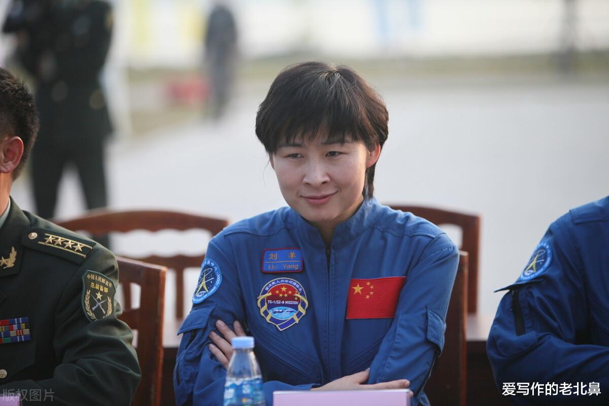 中国首位女宇航员刘洋,为何没生育就上太空?