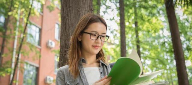 招聘|往届生迎来喜讯，一铁饭碗岗位对外招聘，专科学历也符合要求