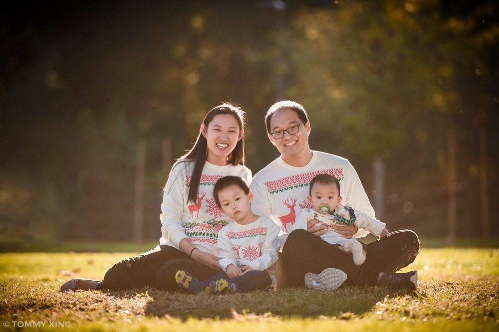 在跟家人一起自拍全家福的时候,这几个摄影装备要带好