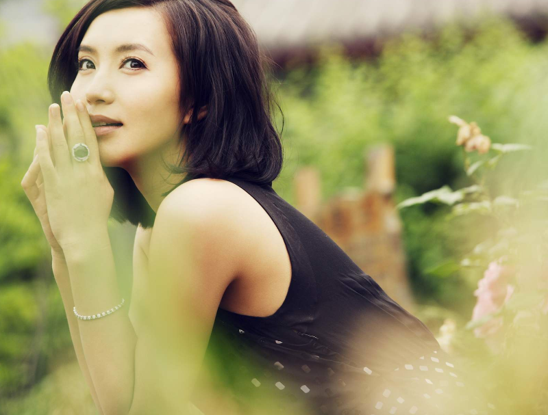 陈好|曾经的“万人迷”，拿奖拿到手软，陈好现在怎么不演戏了