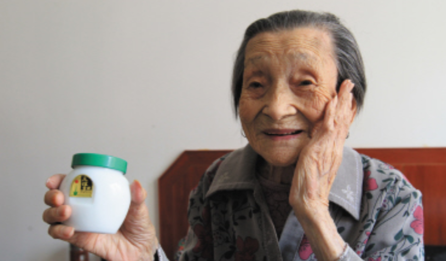 护肤品 那些被“忽略”的老国货，虽然“样丑价低”，但个个都是实力派