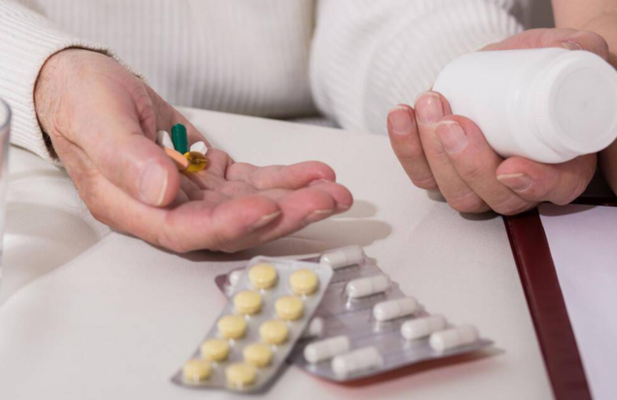 脂肪肝|厨房1调料是高血压“诱发剂”?医生提示:高血压患者少做这3事