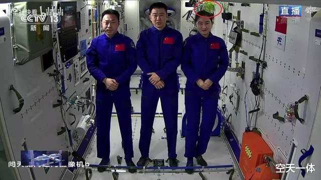 我国空间站第二个卫生间亮相,问天睡眠区画面来了,梦天也有吗?