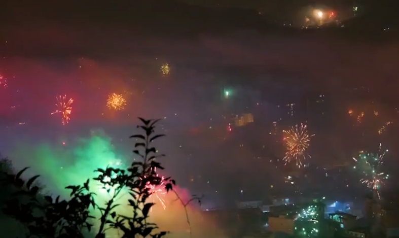 春晚|“毁掉”第三届春晚,放弃中国国籍弃养双胞胎,陈冲如今下场如何