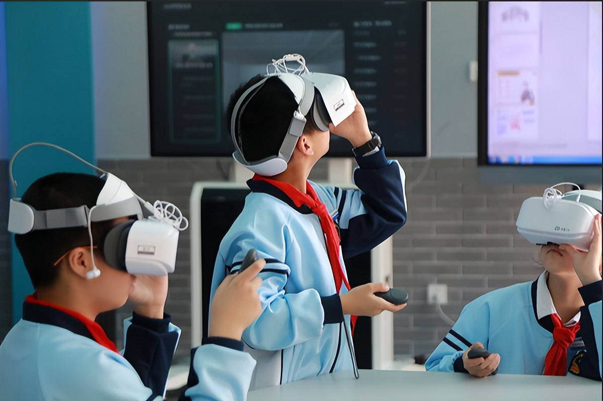 VR|体验到虚拟现实世界的奇妙之旅——VR全景案例分享
