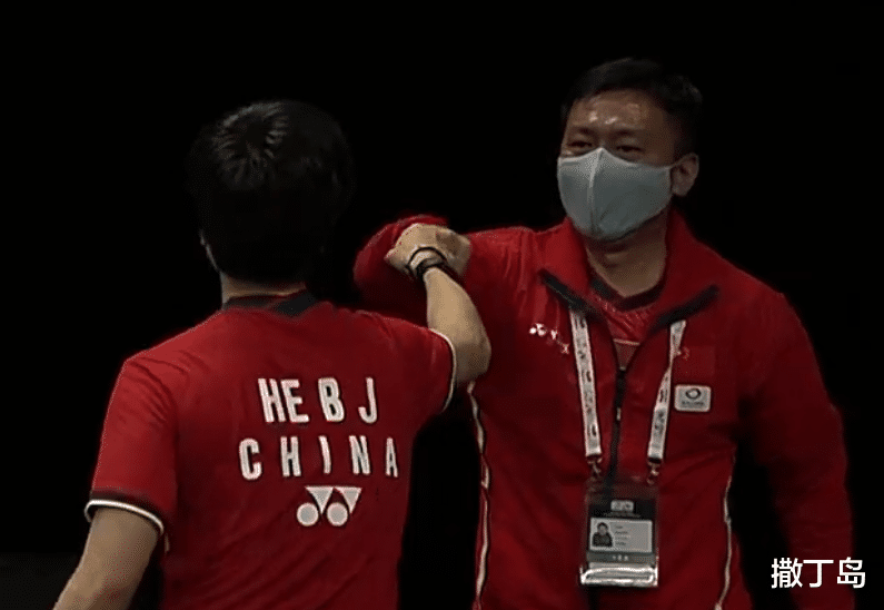韩国队|王祉怡保守酿大错，陈雨菲苦战被辜负，国羽遭韩国耻辱逆转