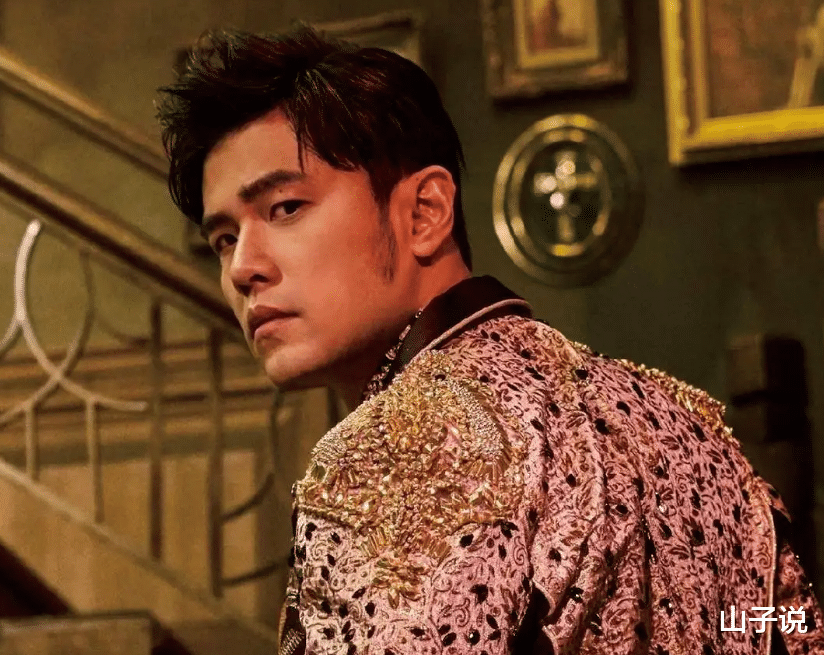 佟丽娅|RYM中文专辑排行榜，周杰伦毫无踪影，大家对此怎么看