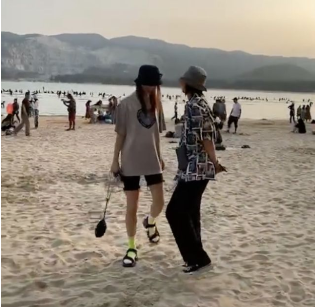 李斯丹妮|李斯丹妮金晨再传绯闻，同游厦门六天五夜，多次被拍一同回家过夜