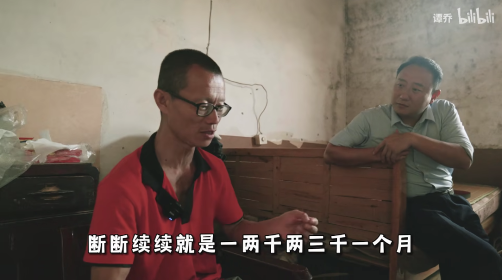 谭谈交通|违约金100万！“气球哥”爆火签约当网红！