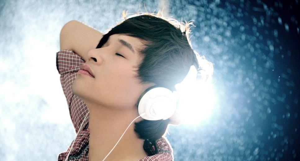 芙蓉姐姐|歌词明明很毁三观，当年却火得一塌糊涂，这些歌现在越听越不对劲