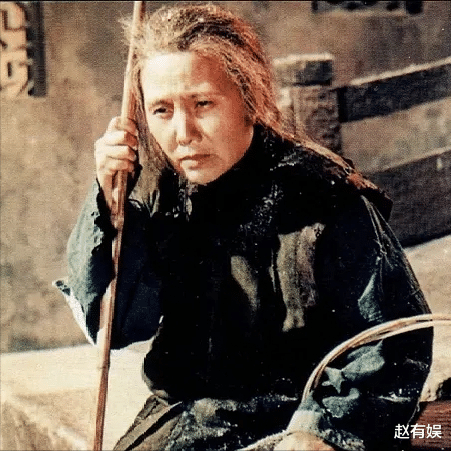 电影|通过两部作品来看，桑弧在新中国成立后，作品有何变化？