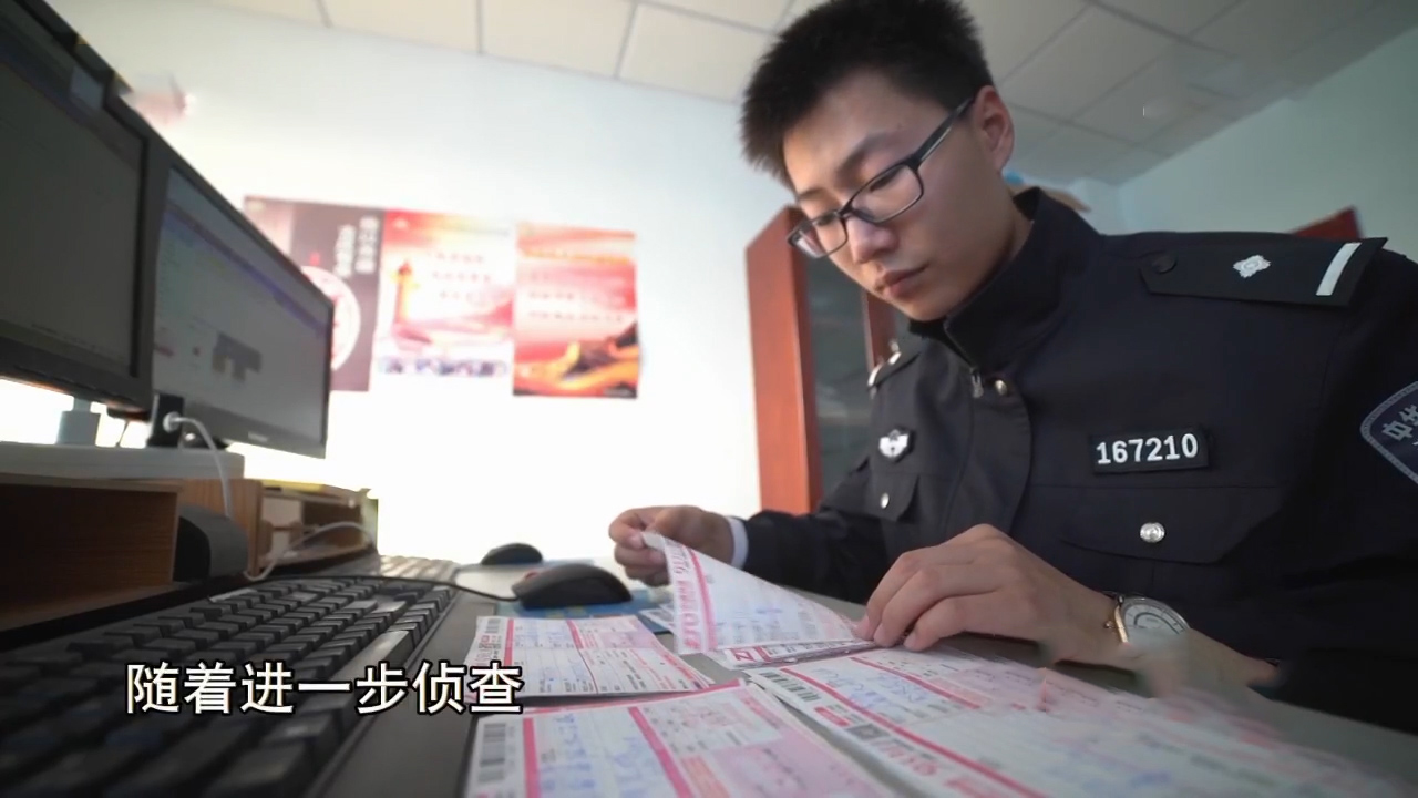 16年山东男子家下水道破裂,冒出怪味,调查发现邻居不能见光秘密