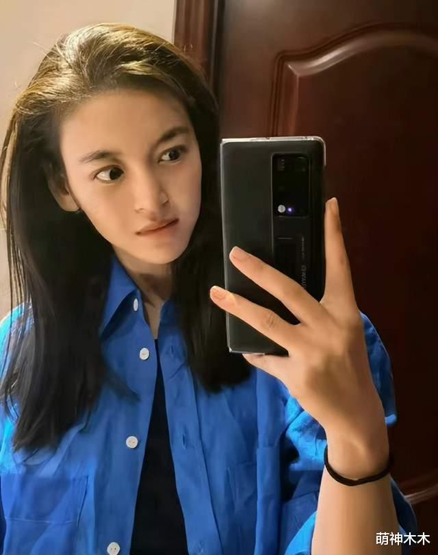 刘恺威|刘恺威跟女友牵手散步被拍！女方被指是尤靖茹，本人火速晒照辟谣