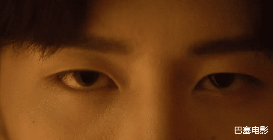 刘慈欣|噘嘴、龇牙、晃荡，爱豆演技大赏：他们演得好用力，我笑得好大声