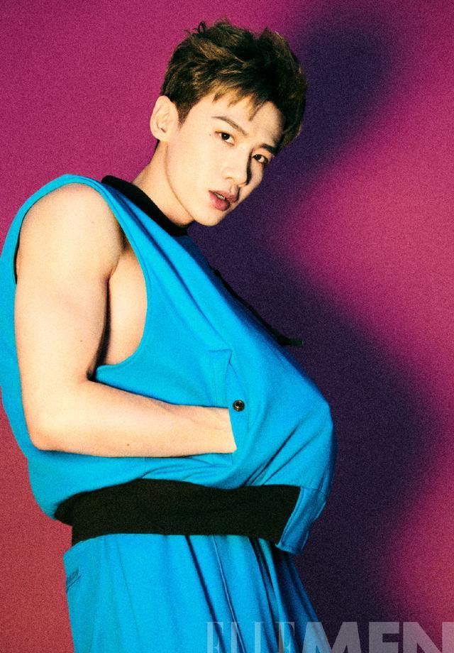 白敬亭|白敬亭登ELLEMEN十月刊封面，生日当天完成五大男刊全满贯，太酷