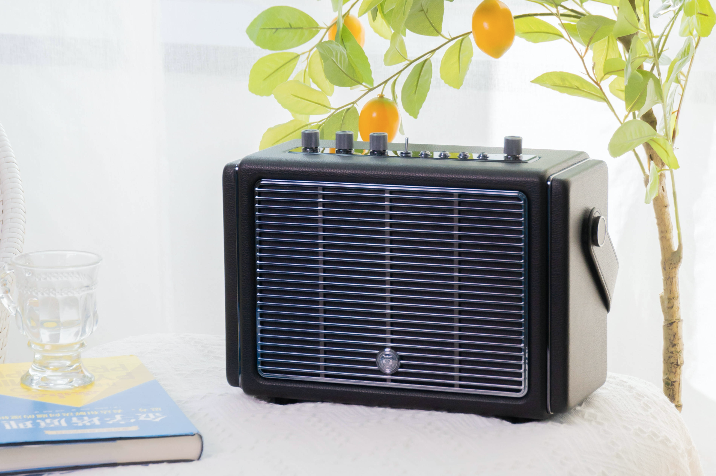 小米科技|国潮复古音箱：猫王Mate4体验如何？