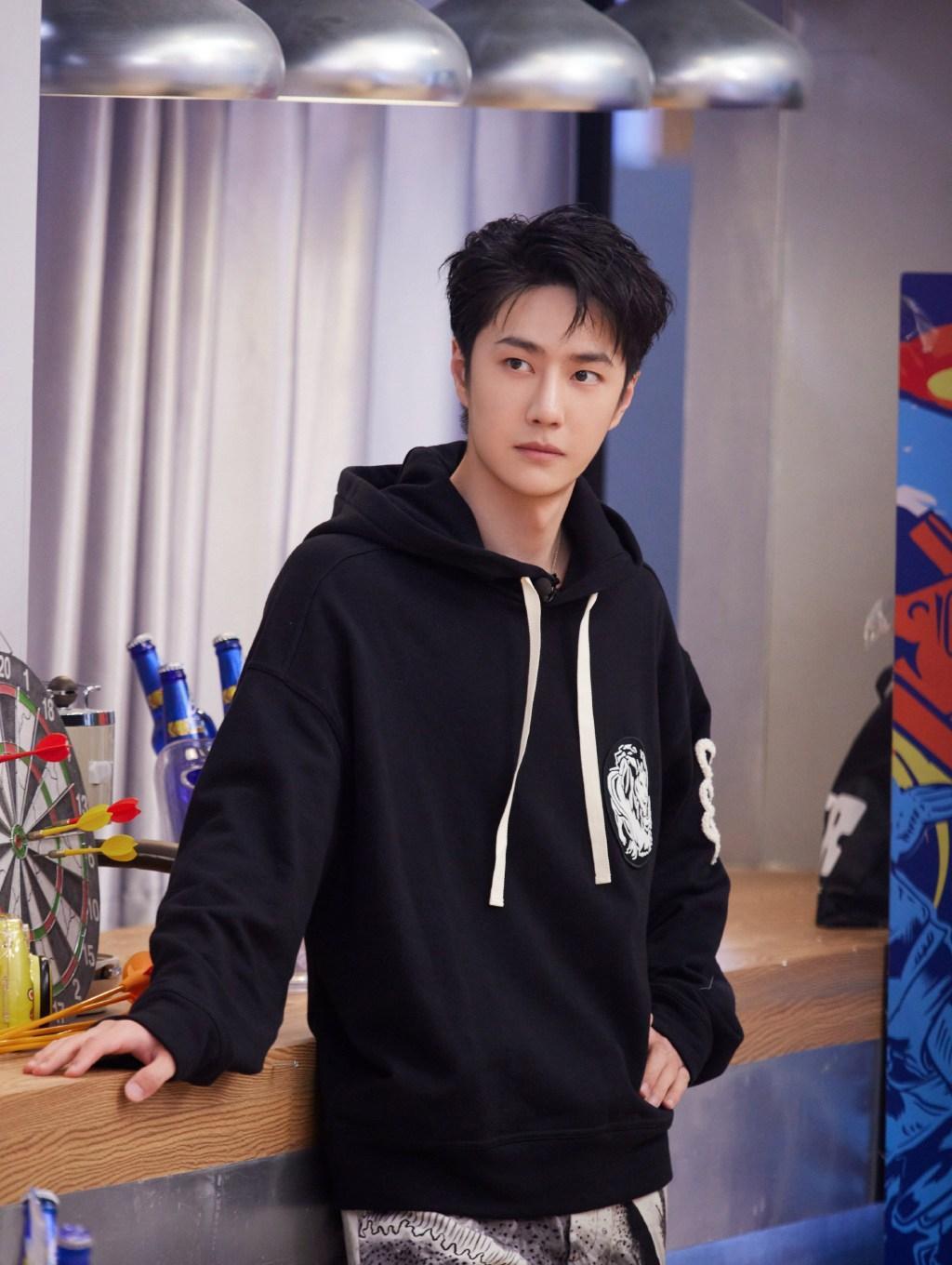 李现|内娱男流量一览表：肖战王一博夺得第一，同一年爆火的李现掉档了