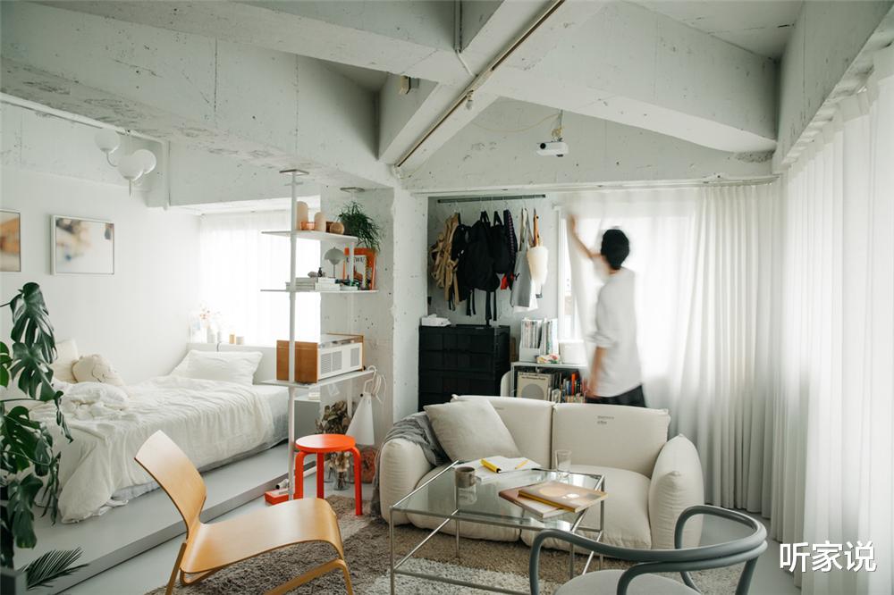 日本29岁小伙坚持“低欲望生活”,入住4年的家一尘不染,太自律