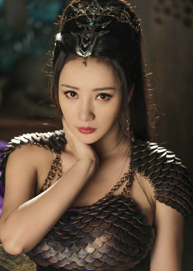 赵奕欢|被身高“拖后腿”，身材却很好的10位女星，不用遮遮掩掩谎报身高