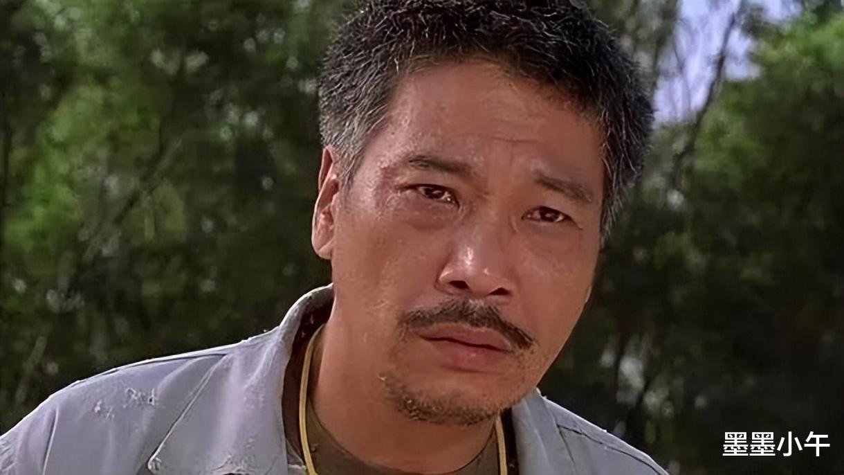 成龙|从未合作过的成龙与周润发：同样是“香港之子”，可惜不是一路人