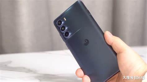 |哪怕是明明有实力买高端产品,为什么还是会有人更偏向于千元机?