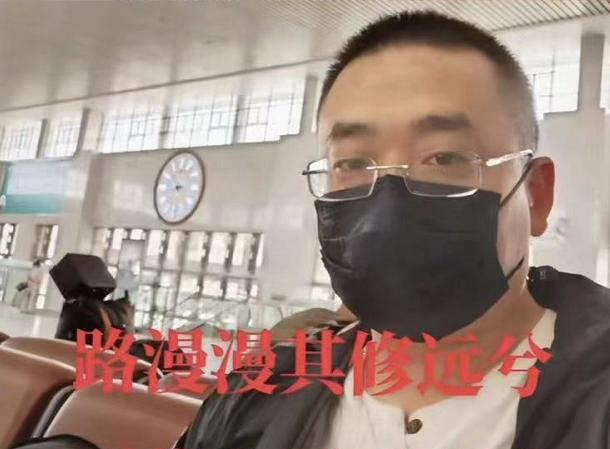 许敏|云昊陪许敏享受生活，与姚爸同框宛如父子，网友：郭威成为外人