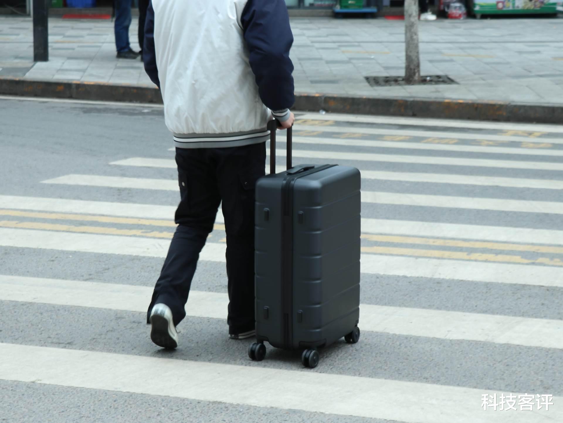 |一款好用的行李箱应该是怎么样的？小米行李箱上手测评告诉你