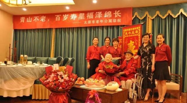 人的衰老其实不是匀速的?当人处于34岁、60岁和78岁时老得最快