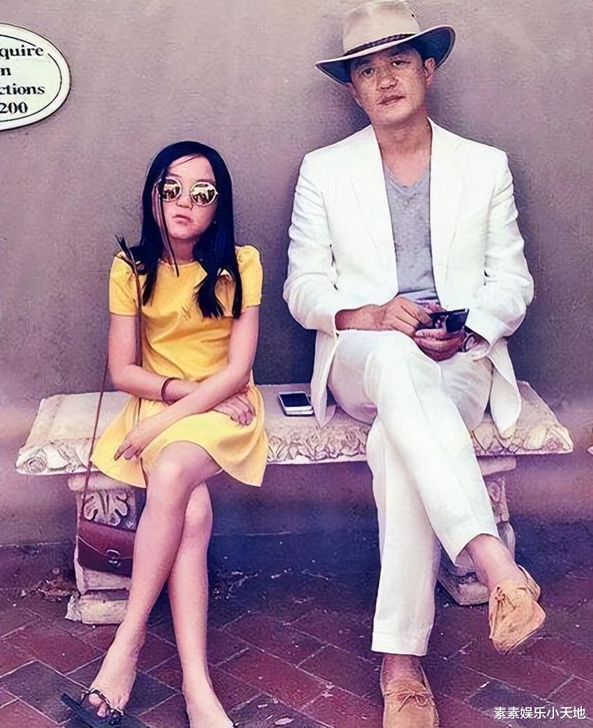 李亚鹏|李亚鹏回应“高冷闺女卑微老爹”评论：嫣儿没有不理我！