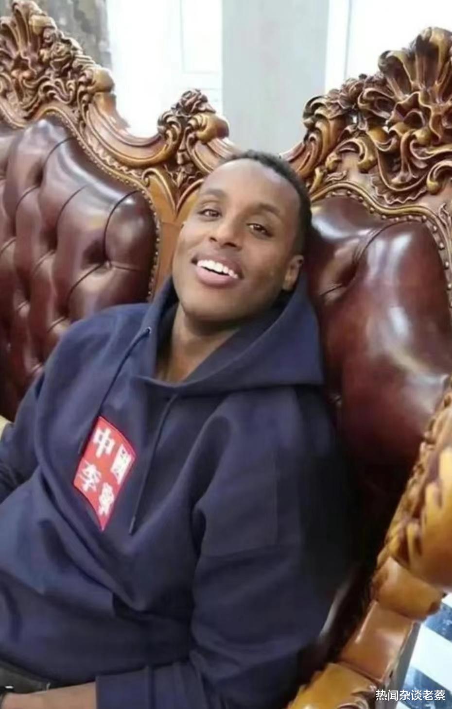 春晚|地方卫视请“辱华黑人”上春晚,自取其辱!