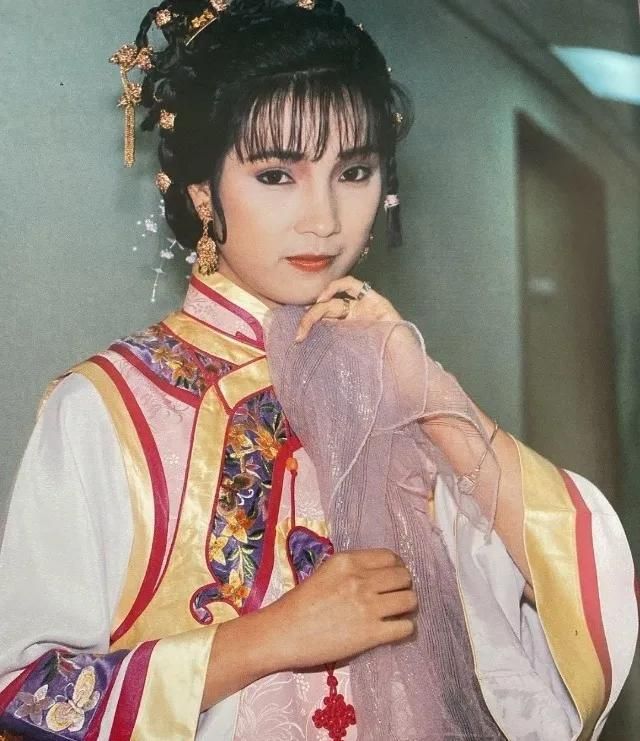 魏无羡|演员戚美珍，和苗侨伟因戏生情，结婚32岁零绯闻