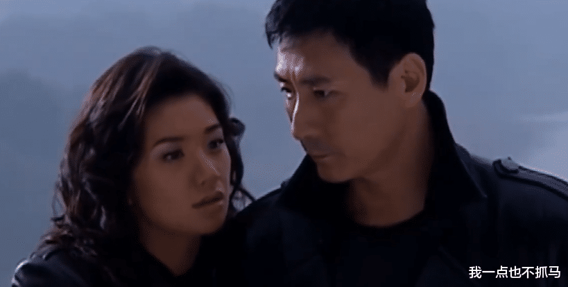 燕双鹰|明明是国产烂剧鼻祖,凭啥20年来没人敢骂?