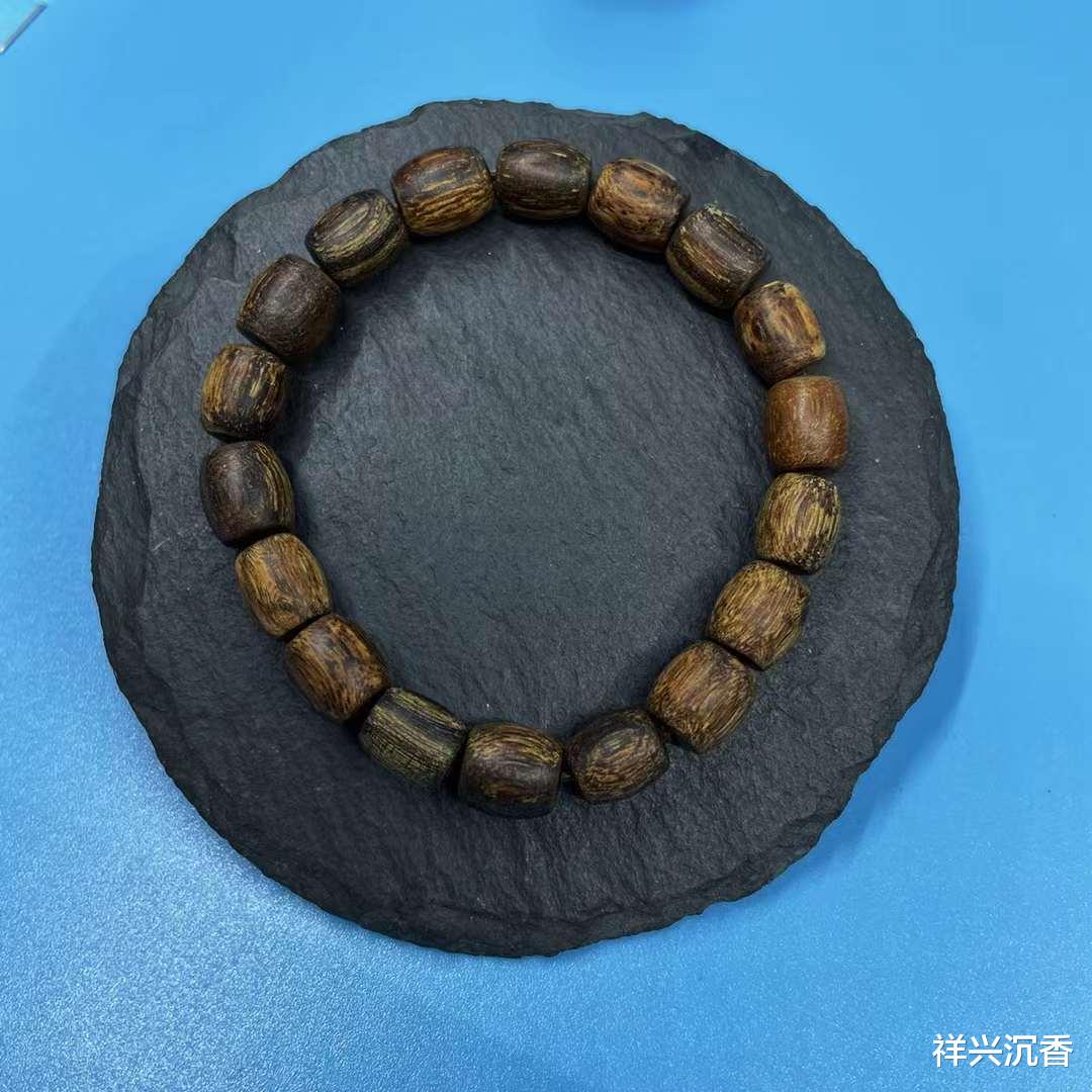 保利|几百元和几万元的沉香手串有什么区别呢?