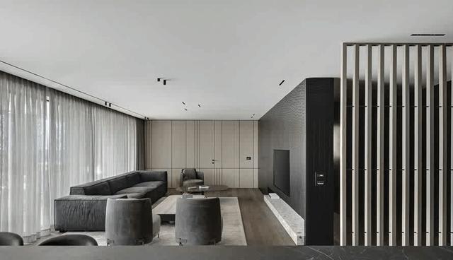 155平层,30景观阳台做主角,只装护栏不封窗,堪比空中别墅