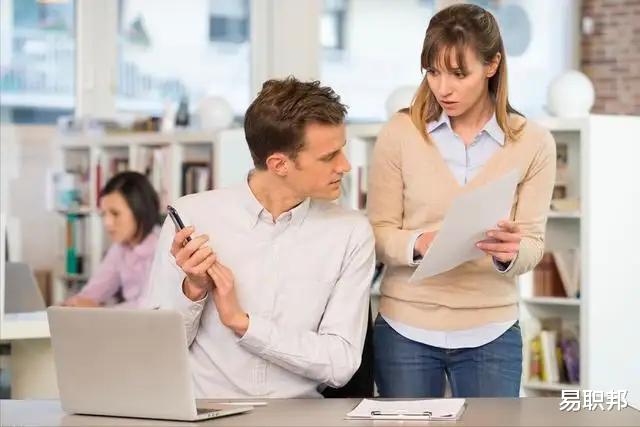 |职场上，太单纯的人的6个表现，容易吃亏，你占了几条？