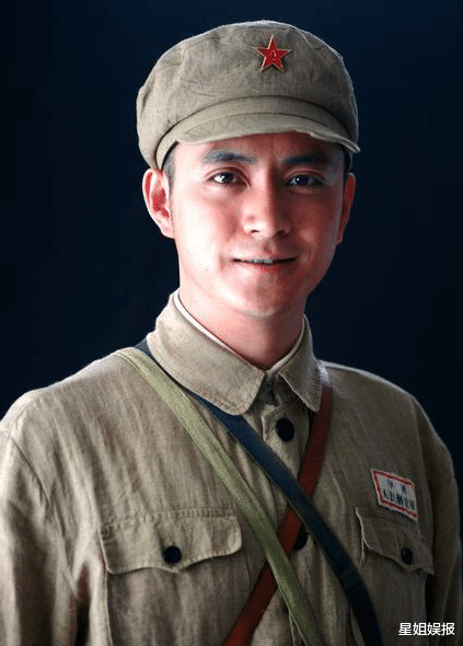 王驾麟|《风云》里的断浪，年轻时颜值秒杀现在一片小鲜肉，出道20年却没火