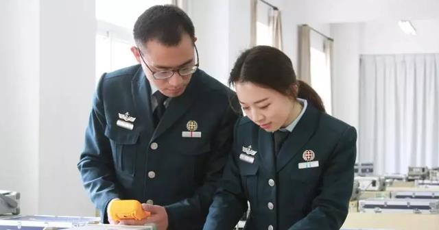 文职|军队文职也不吃香了?高薪稳定却鲜少有人问津,看到原因就懂了